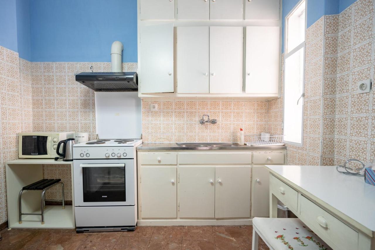 Larissa Station Metro St. 2 Bedrooms 3 Pers. Flat Афины Экстерьер фото