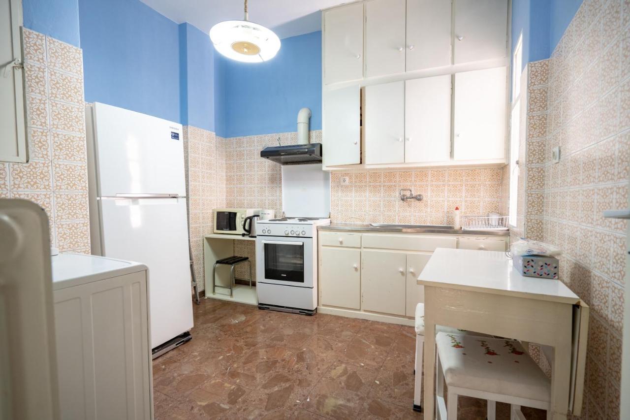 Larissa Station Metro St. 2 Bedrooms 3 Pers. Flat Афины Экстерьер фото